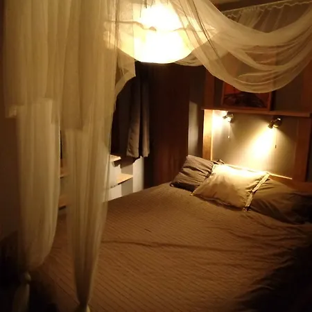 Francorchamps Guest House, Chambres Avec Ou Sans Jacuzzi Гостевой дом Мальмеди