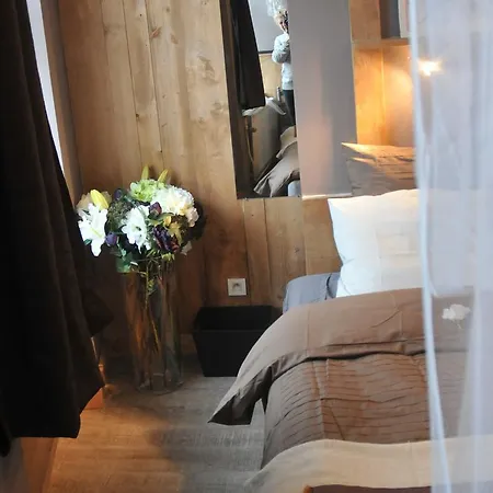 Francorchamps Guest House, Chambres Avec Ou Sans Jacuzzi 3*